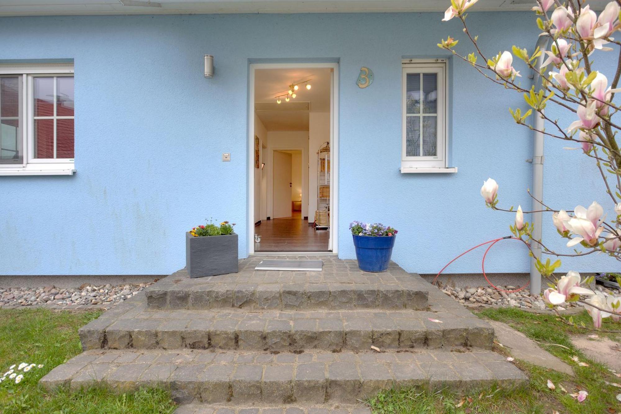 Fh Das Blaue Haus Am Peenestrom Peenemunde Exterior foto